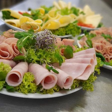 Bed and Breakfast Zlota Roza Гданьск Экстерьер фото