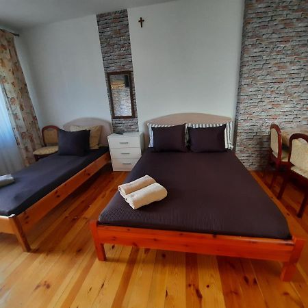 Bed and Breakfast Zlota Roza Гданьск Экстерьер фото
